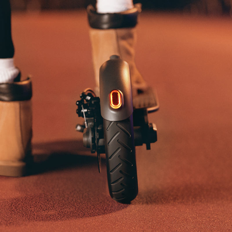 BHR6444EU_wr_03a.jpg Xiaomi Electric Scooter Pneumatic Tyre 8.5
