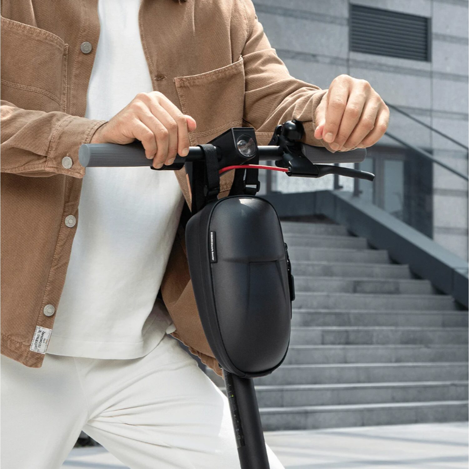 BHR6750GL_Xiaomi_Electric_Scooter_Storage_Bag_wr_05.jpg Xiaomi Electric Scooter Storage Bag