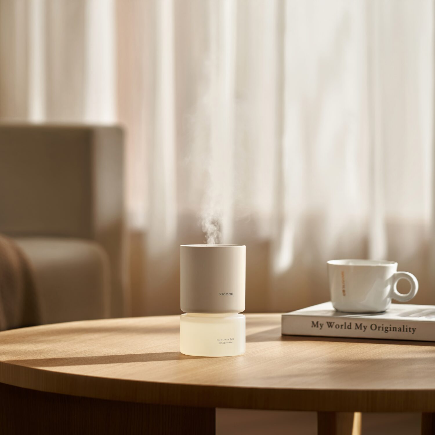 BHR9290GL-WR-08.jpg Xiaomi Smart Scent Diffuser (Smart App Control, RGB Ambient Lighting, Motion Sensor, 50-Day Battery)