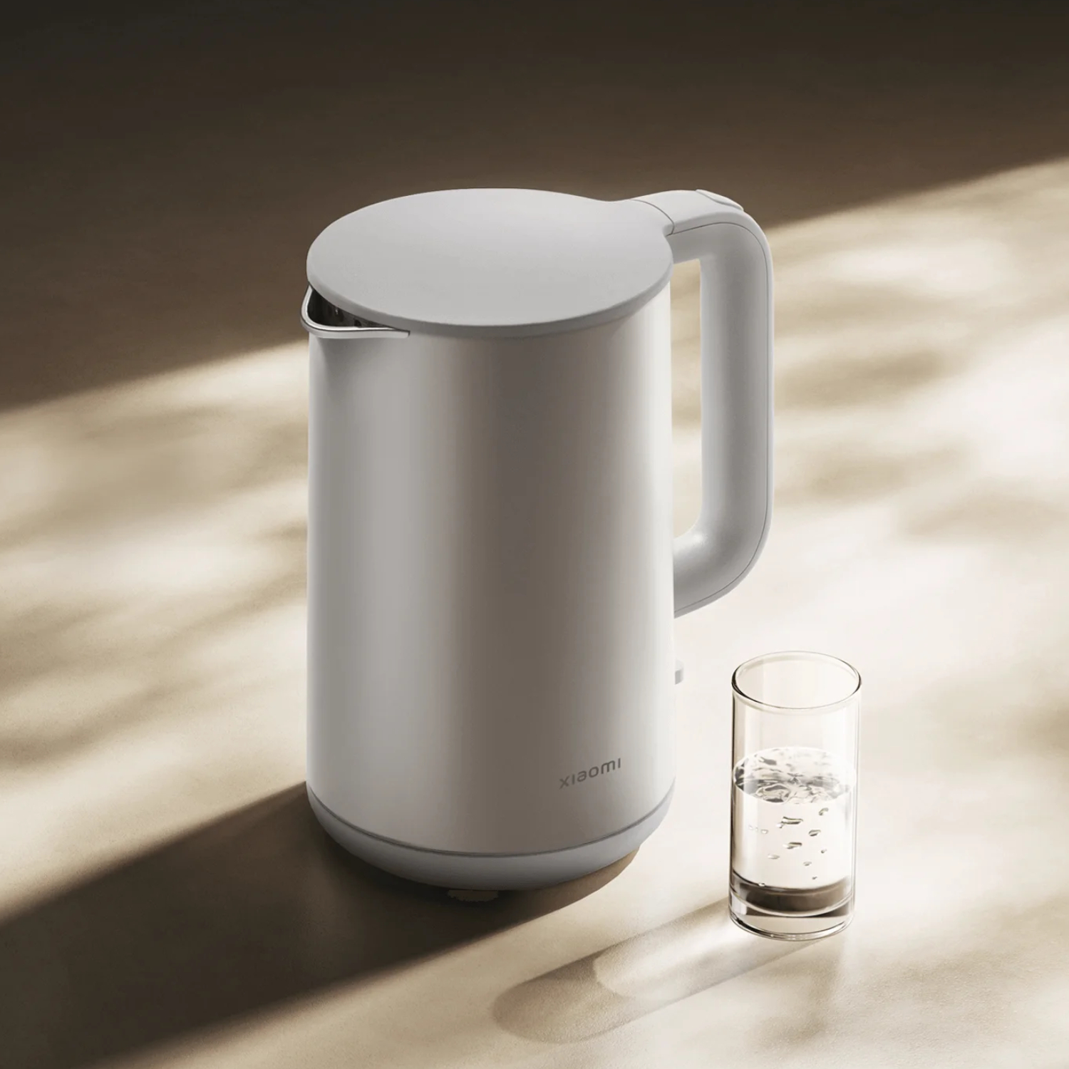 BHR9539EU_Xiaomi-Double-Wall-Electric-Kettle-–-Silver_wr_07a.jpg Xiaomi Double Wall Electric Kettle