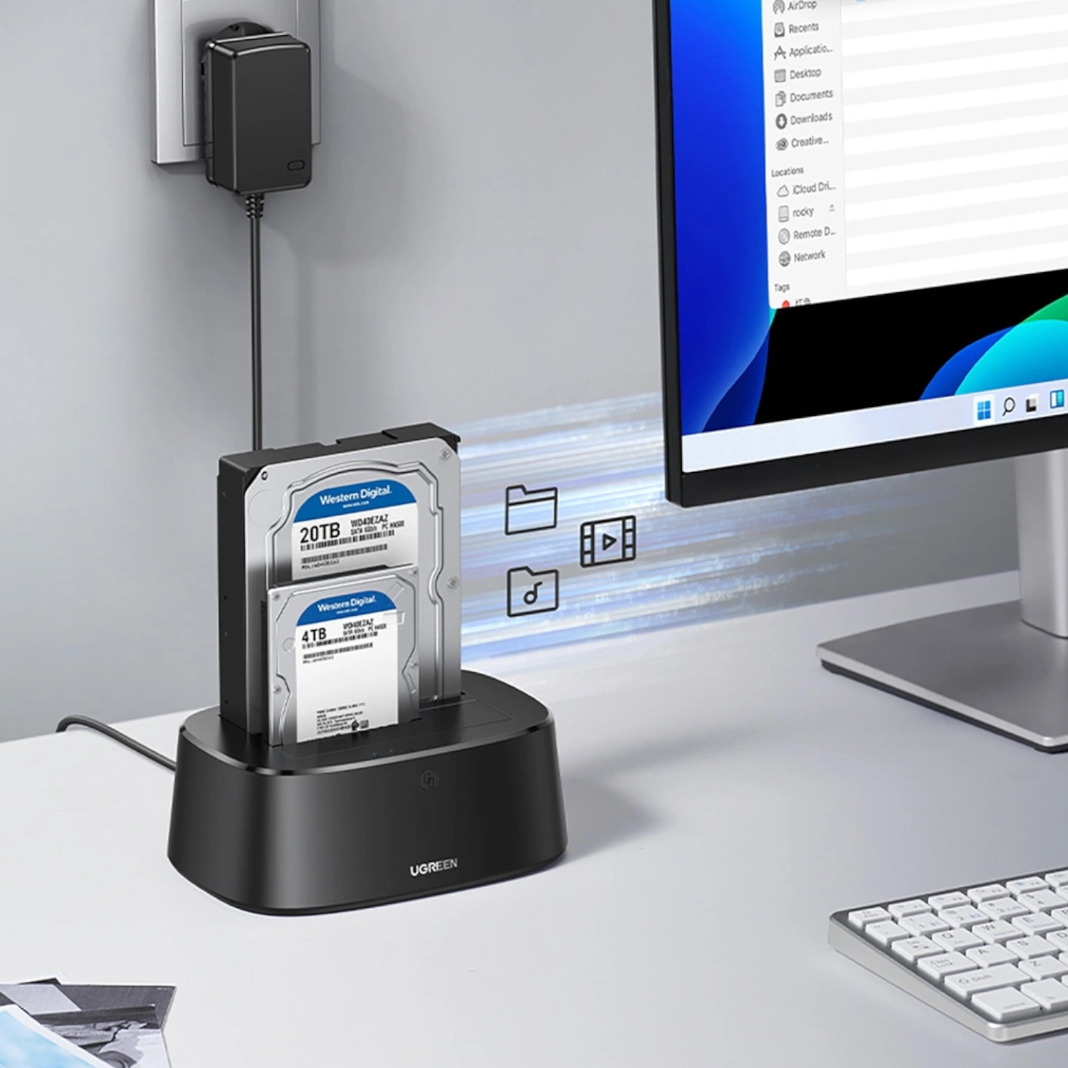 CM198-50857_UGreen-CM198-3.5-2.5-inch-SATA-HDD-SDD-USB3.0-Docking-Station_wr_03.jpg UGREEN CM198 3.5/2.5 inch SATA HDD/SDD USB3.0 Docking Station