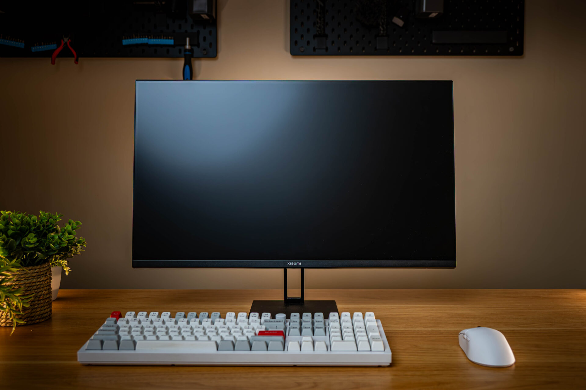 Xiaomi G27i 27" Full HD 1080p IPS Gaming Monitor (165Hz, 1ms, 16:9, HDMI/DP, and AMD FreeSync Premium)