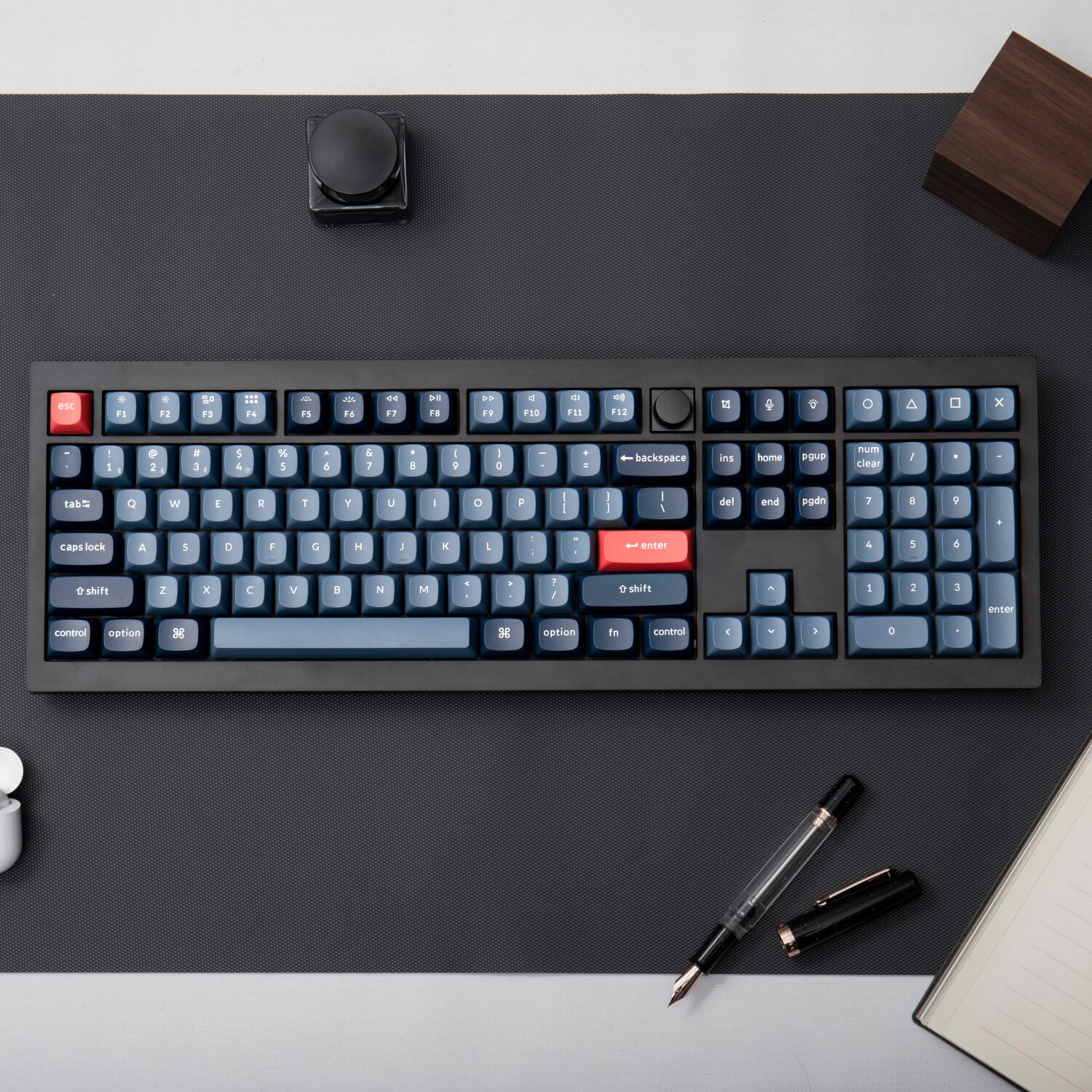 Keychron V6 Max Wireless Custom Keyboard - BANANA Switch