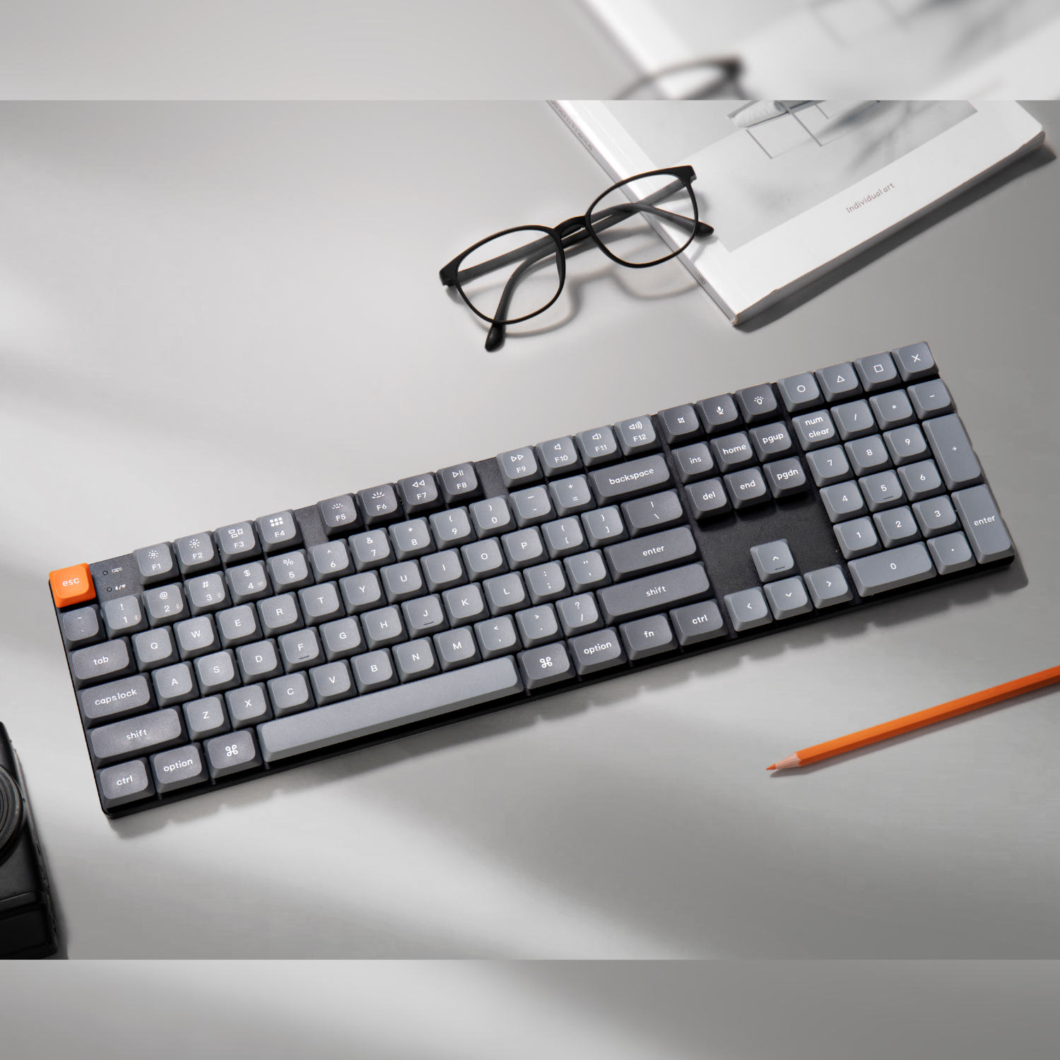 Keychron_K5M-H1_wr_03a.jpg Keychron K5 Max QMK/VIA Full-sized Wireless Custom Mechanical Keyboard | RED Switches