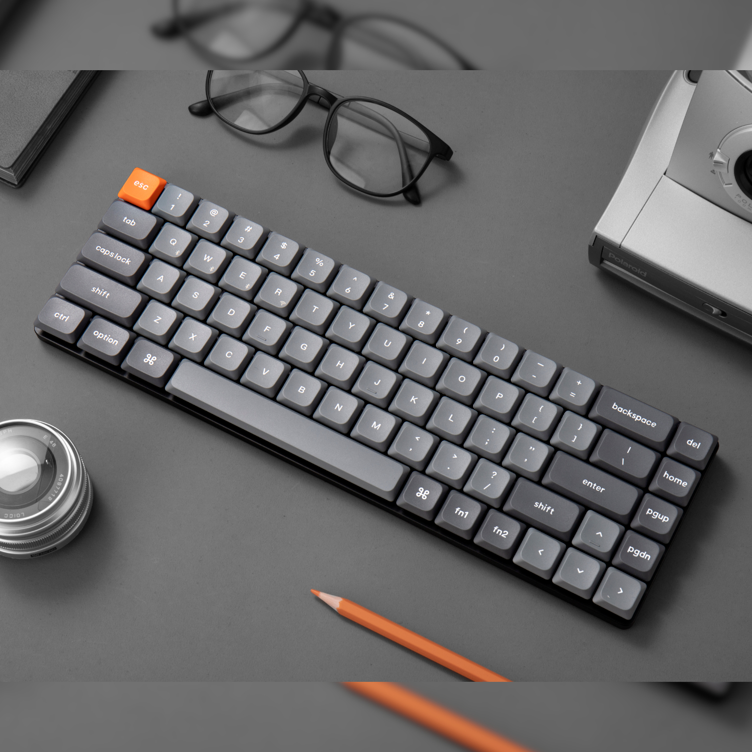 Keychron_K7M-H1_wr_05a.jpg Keychron K7 Max QMK/VIA 65% Wireless Custom Mechanical Keyboard | RED Switches
